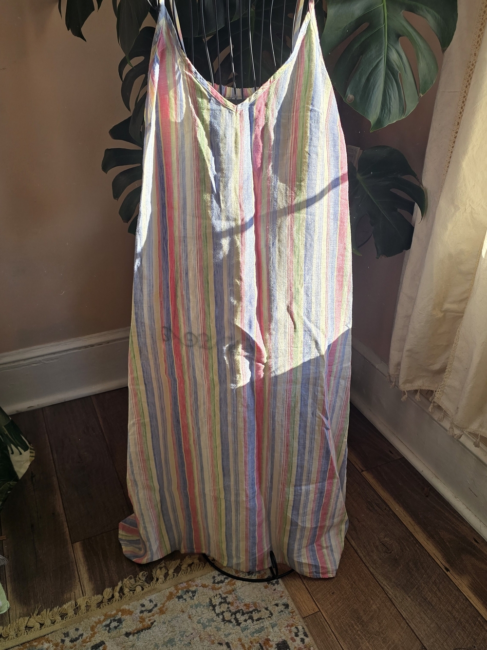 C&C California Pastel Striped 100% Linen V-Neck Maxi Sundress Size M EUC
